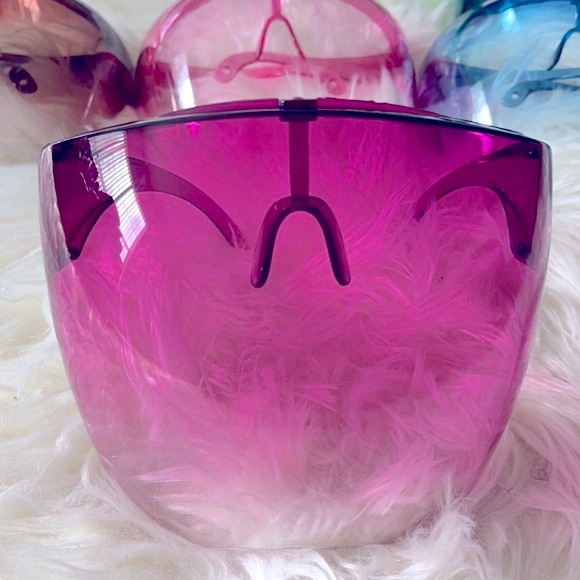 Colored face shields - Picture 2 of 2